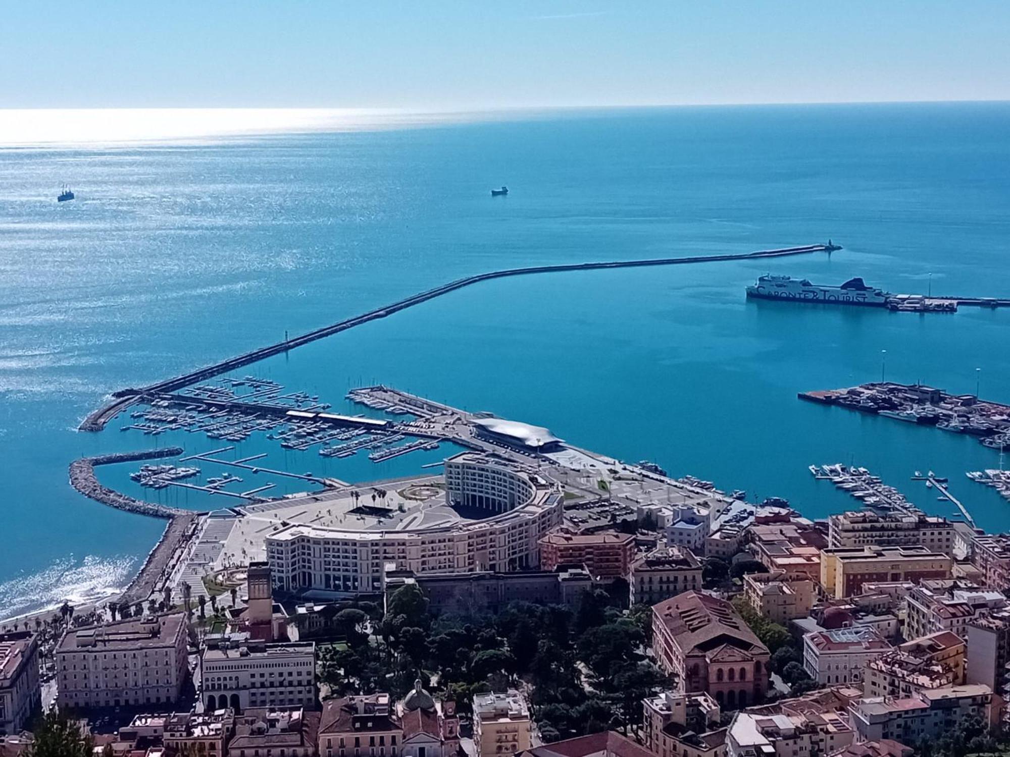Nuova Luna Salerno Exteriör bild